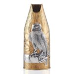 Front of the champagne bottle cover Falcon